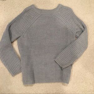 Gray Knit Long-Sleeve F21 Sweater